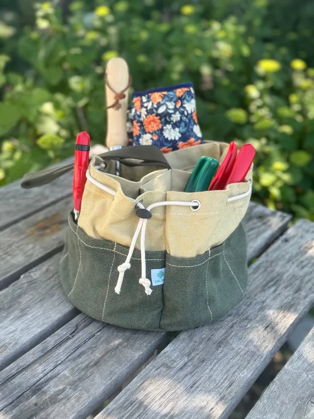 Garden Bucket Bag - Heavy Waxed Canvas, view 4